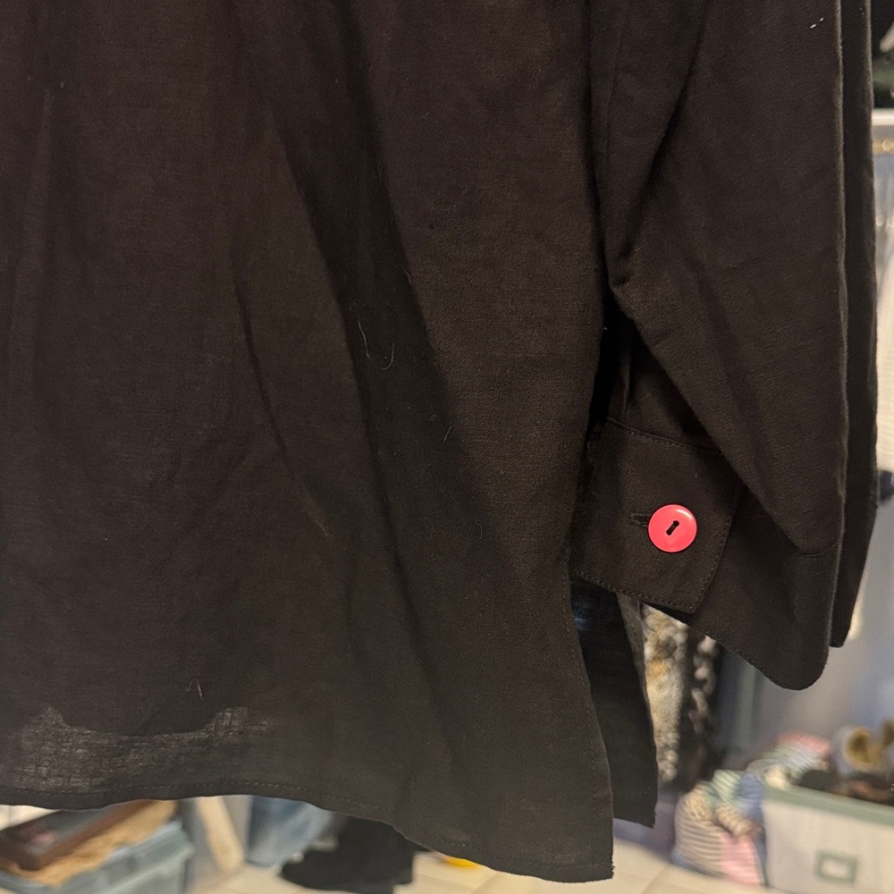 Diane Gilman Linen Shirt with Rainbow Button Accents - Picture 4 of 7